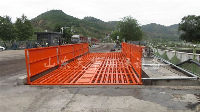 點(diǎn)擊查看詳細(xì)信息<br>標(biāo)題：煤礦定制100T工程洗輪機(jī) 閱讀次數(shù)：3480